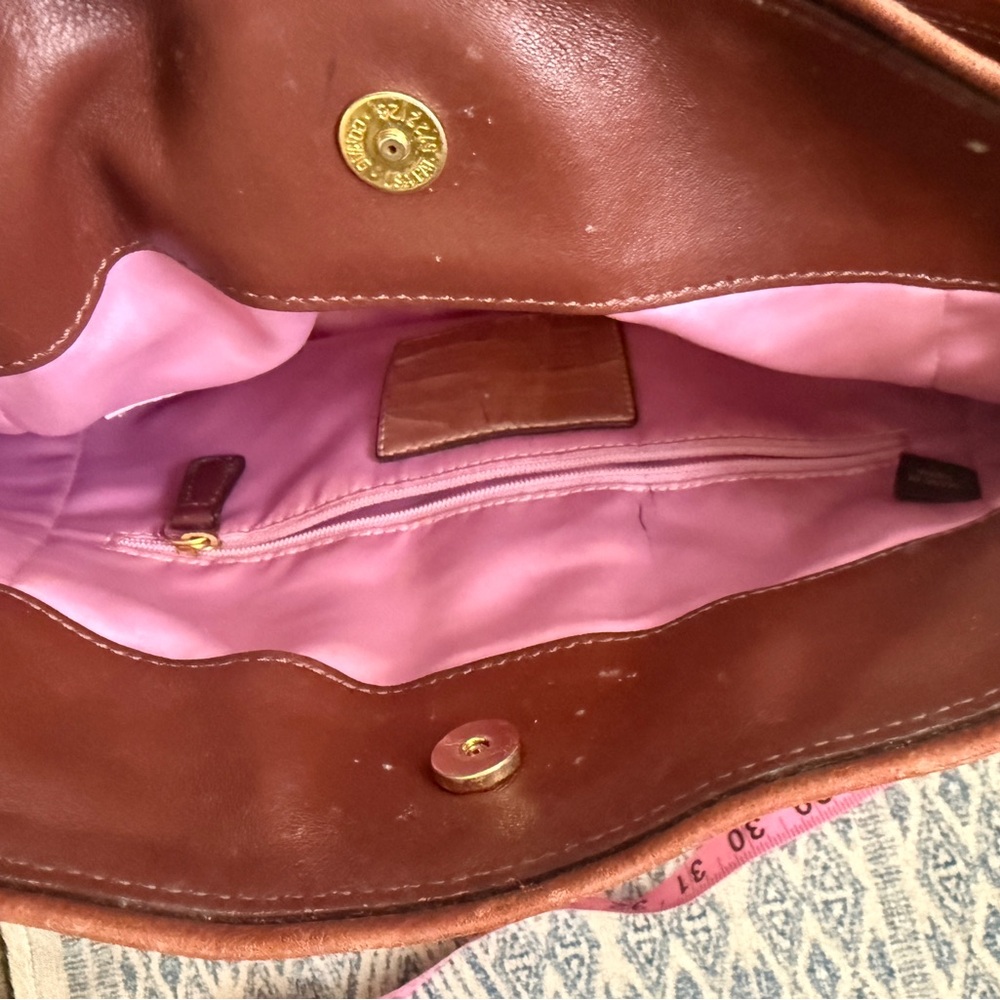 Vintage Coach Brown Leather Crossbody Bag with Gold Accents, XL size - Picture 9 of 9